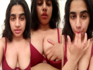 Beautiful sexy Indian girl licking her pussy juice